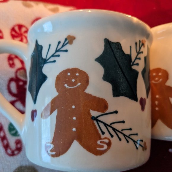 2 Vtg. 1982 Ceramic Gingerbread Man Mugs/Matching Hand Towel Hot Chocolate - Picture 13 of 13